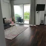 Vila Al Qasr Luxury *