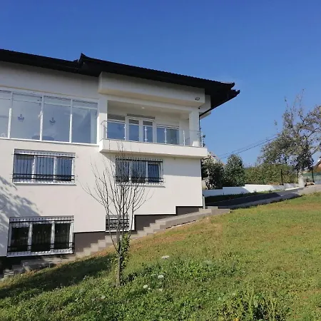 Al Qasr Luxury * 塞拉耶佛