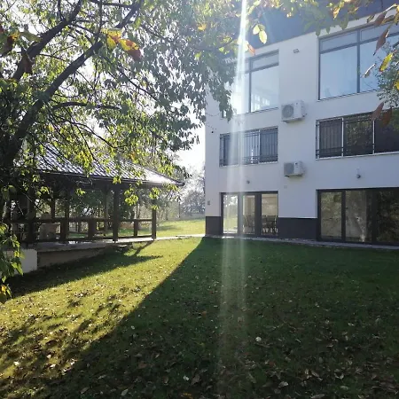 Al Qasr Luxury 塞拉耶佛