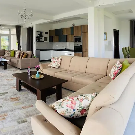 Al Qasr Luxury Villa Sarajevo