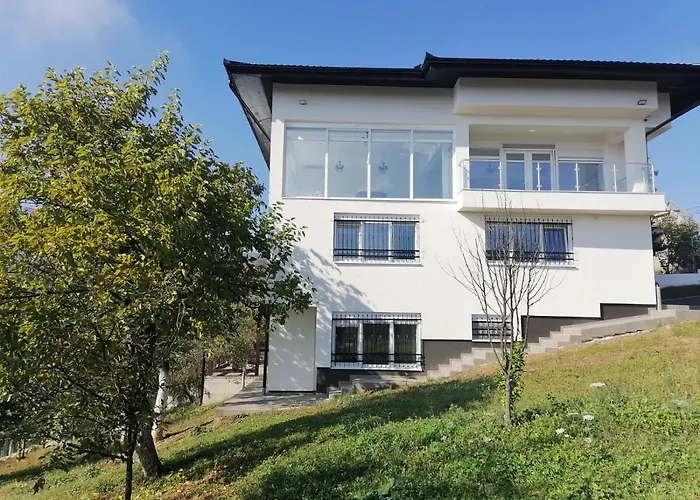 别墅 Al Qasr Luxury *