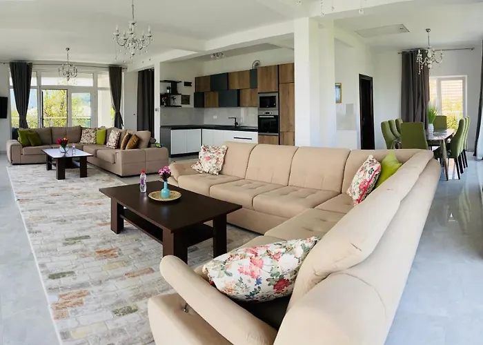 Al Qasr Luxury 别墅 塞拉耶佛