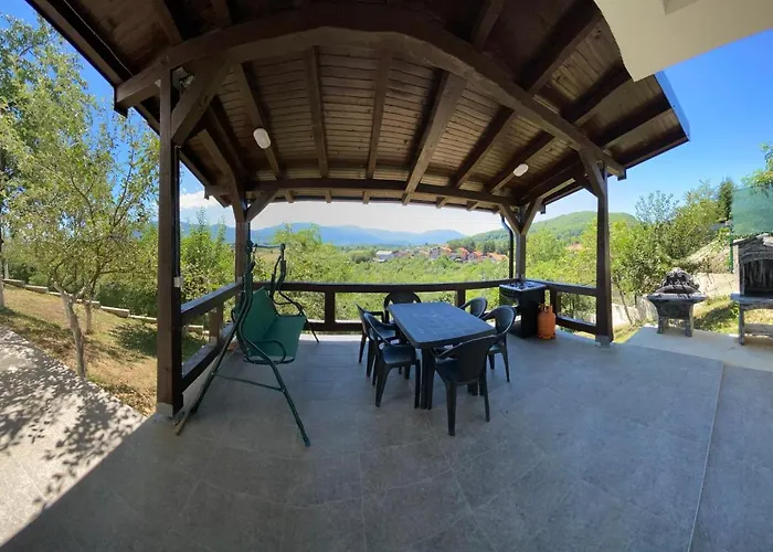 Al Qasr Luxury 别墅 *