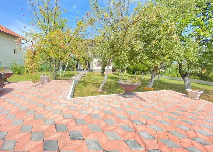 别墅 Al Qasr Luxury