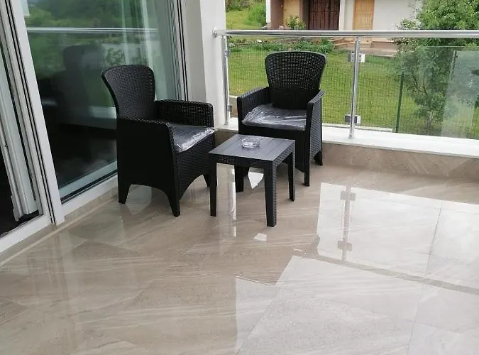 Al Qasr Luxury 别墅